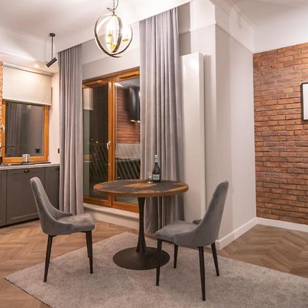 Labo Apartment Metro Mlociny Varsovie Extérieur photo