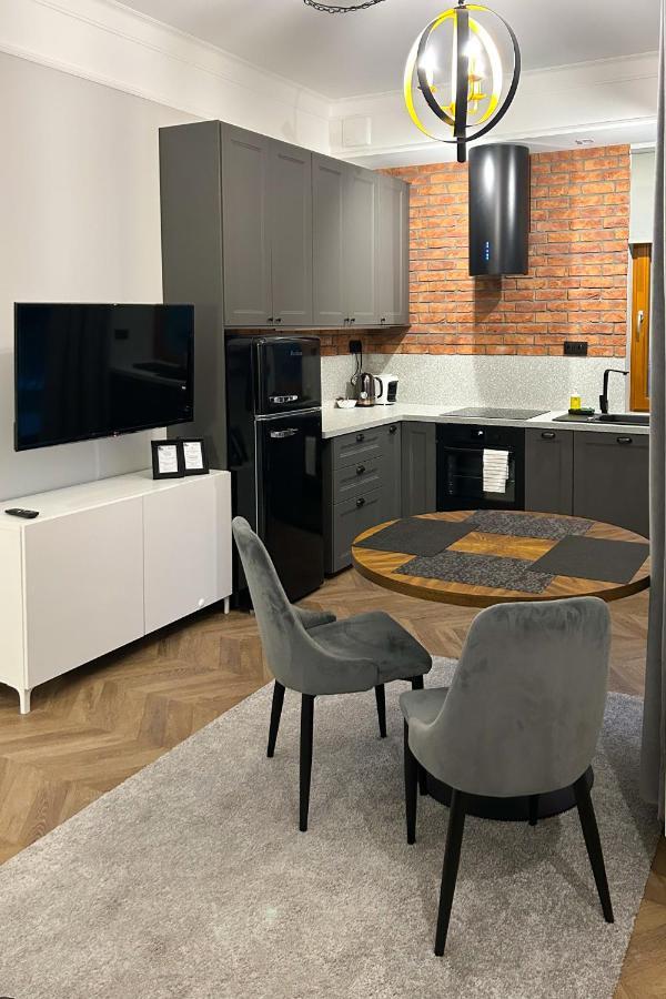 Labo Apartment Metro Mlociny Varsovie Extérieur photo